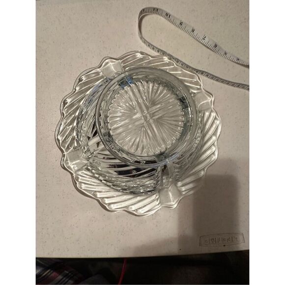 Vintage Clear Indian Swirled Design Glass Bowl - Picture 3 of 5